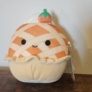 Pippie Pumpkin Pie Squishmallow